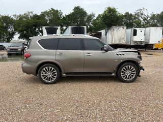 2017 INFINITI QX80 - Exterior Side Passenger